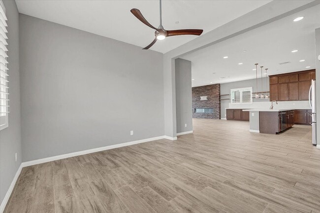 Building Photo - 8668 Hartmont St
