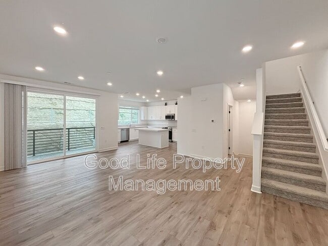 Foto del edificio - 820 Makani St