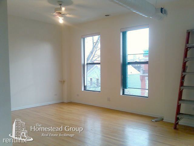 Building Photo - 1432 W Ohio St
