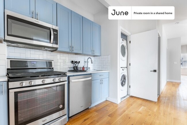 Foto del edificio - Room in Shared 5 bed/2 bath home