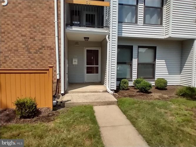 Primary Photo - 3B Twin Rivers Dr