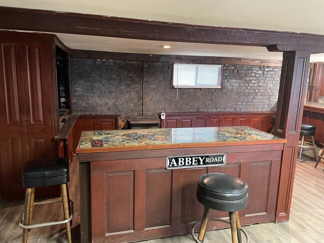 Foto del edificio - Cozy 1 Bedroom 1 Bathroom Basement Unit!