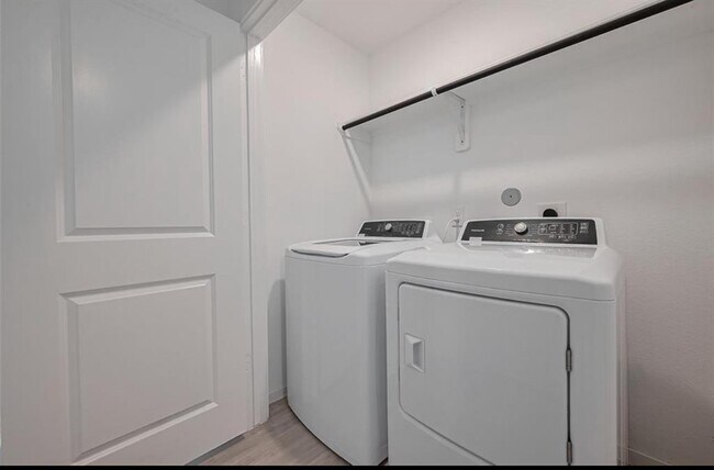 Foto del edificio - 26826 Prairie Smoke Ln