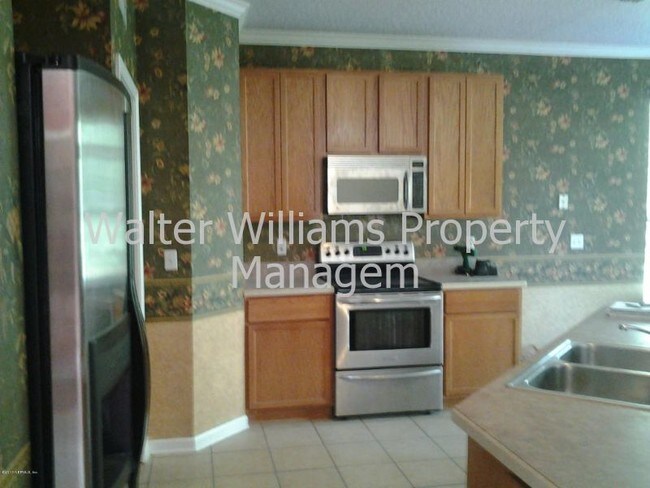 Building Photo - 10753 Long Cove Ct