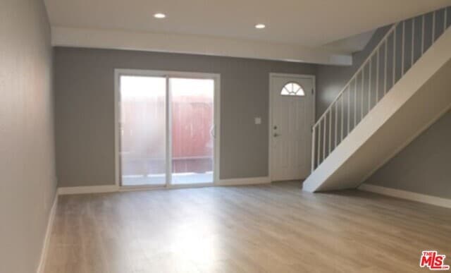 Building Photo - 719 N Eucalyptus Ave