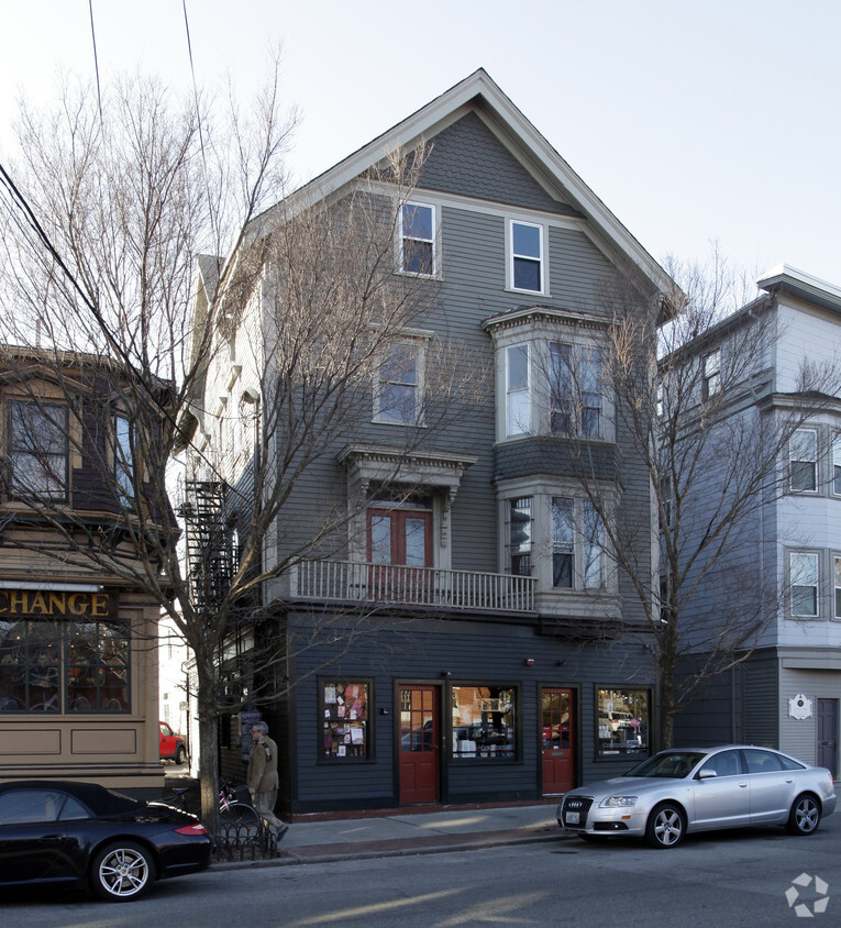 Building Photo - 199 Wickenden St