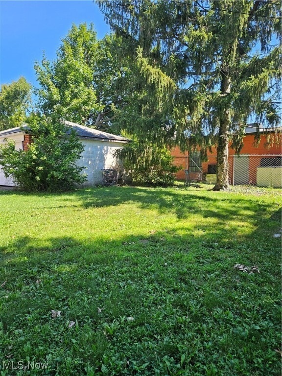 Building Photo - 75 Greencrest Terrace
