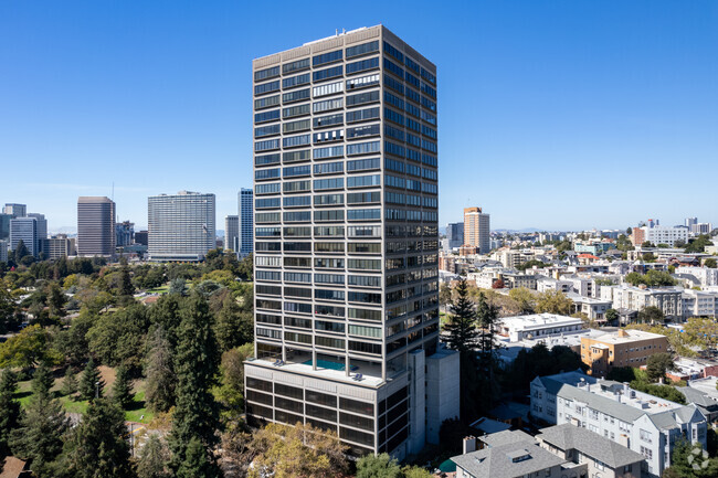 Building Photo - Park Bellevue Tower Building