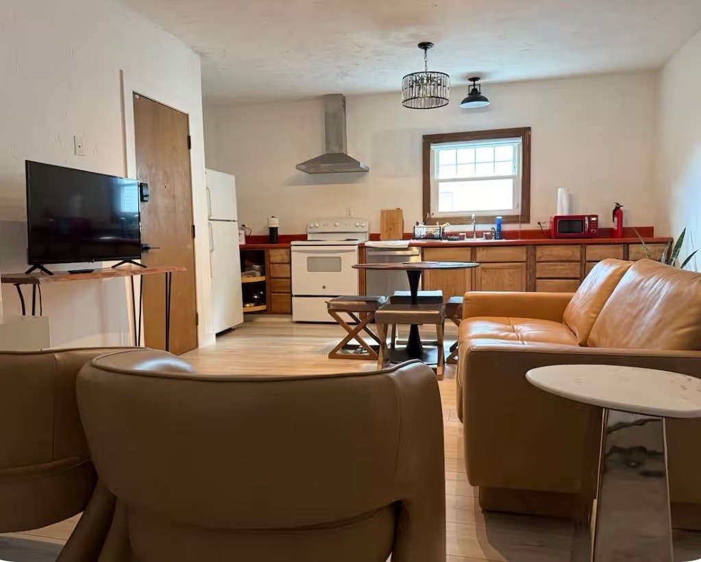 Foto principal - 41 Hollywood St.