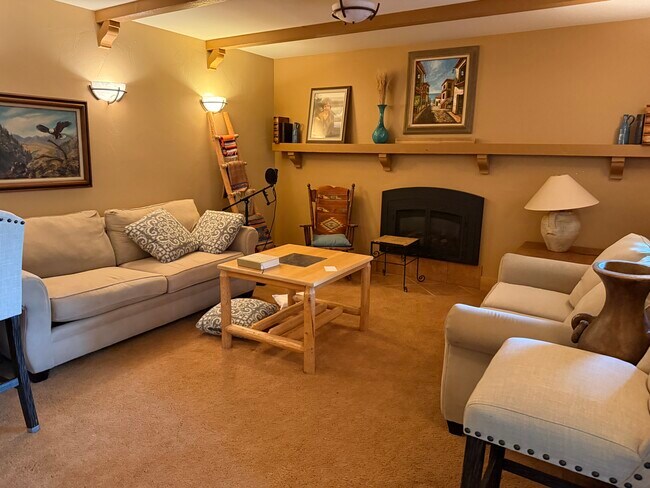 Foto del edificio - 1415 S Youngfield Ct