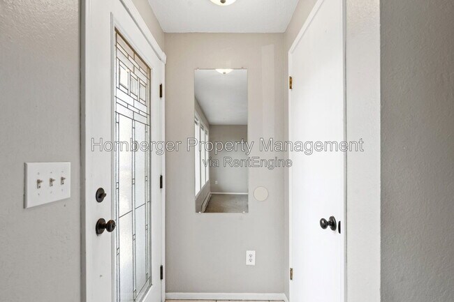 Building Photo - 2605 E Upriver Dr