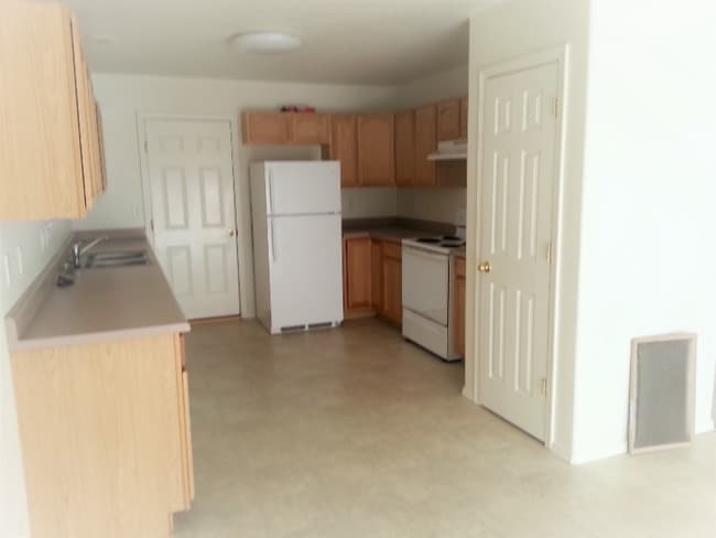 Building Photo - 3607 Bobcat Ln