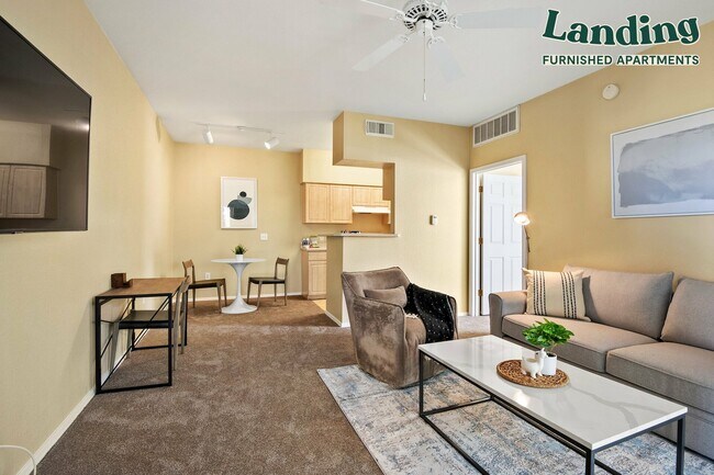 Foto del edificio - 550 N Harrison Rd