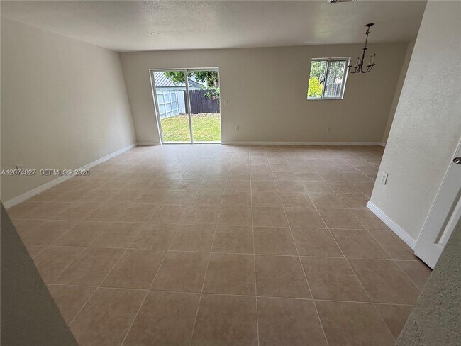 Building Photo - 26259 SW 135th Pl