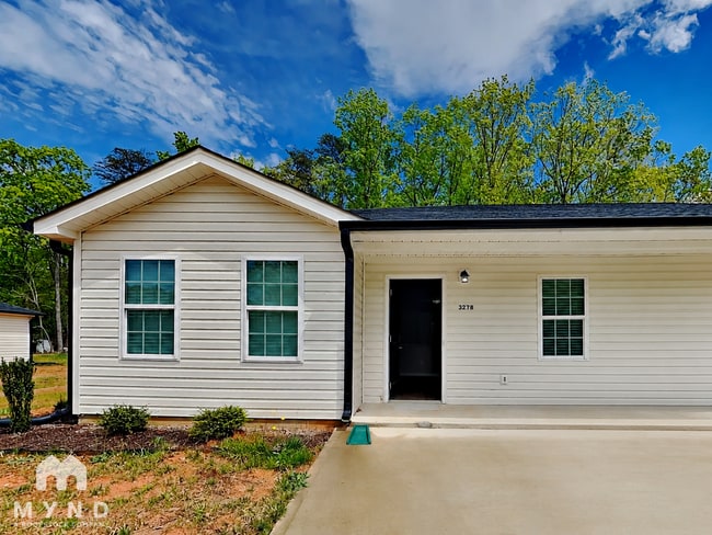Building Photo - 3278 Anderson Mountain Rd