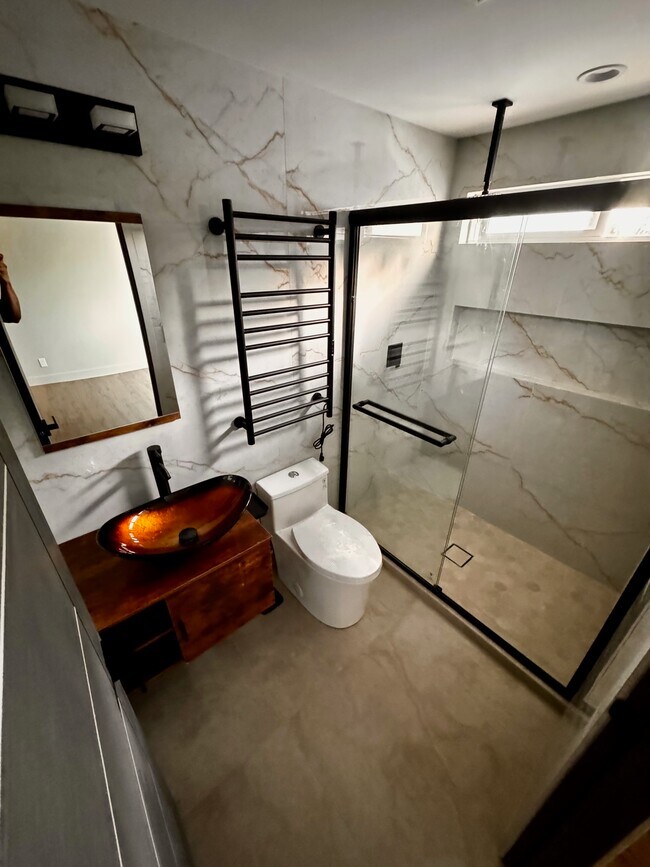 Foto del edificio - 7147 Pomelo Dr