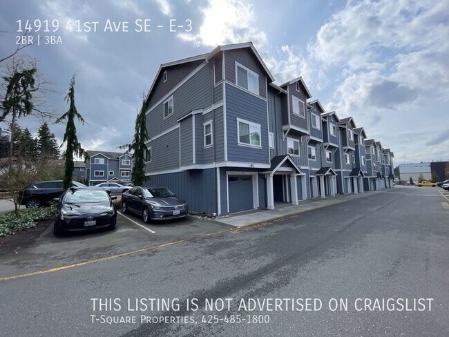 Building Photo - Summer Heat Wave Special! Get May Rent Fre...