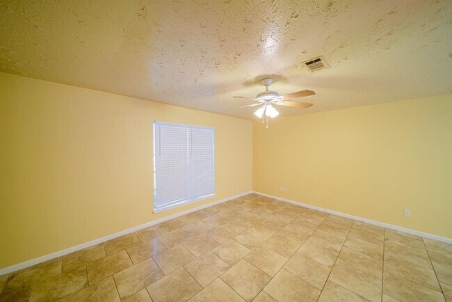 Building Photo - 7326 Muirwood Ln