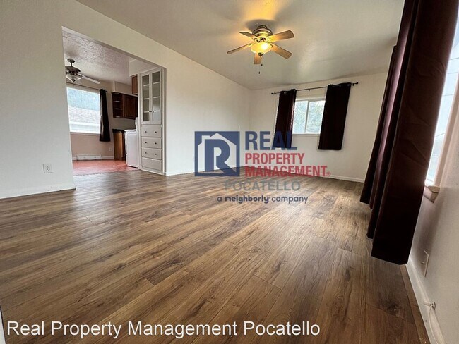 Building Photo - 4 br, 2 bath House - 1154 W Eldredge