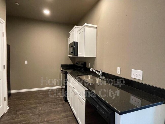 Foto del edificio - 1003 SW 91st St