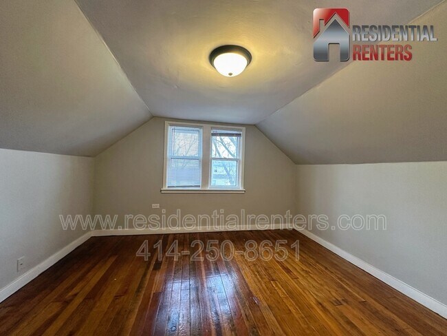 Foto del edificio - 5161 N 56th St