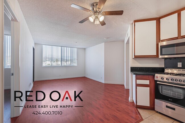 Foto del edificio - 4433 1/4 Eagle Rock Blvd -328