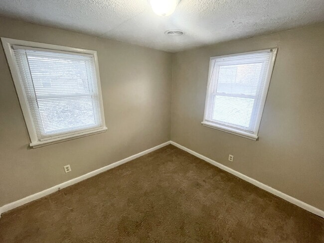 Foto del edificio - 2BR Eastside House