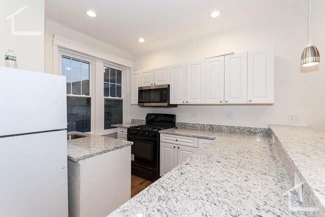 Building Photo - really nice 3 bed in Brighton.....