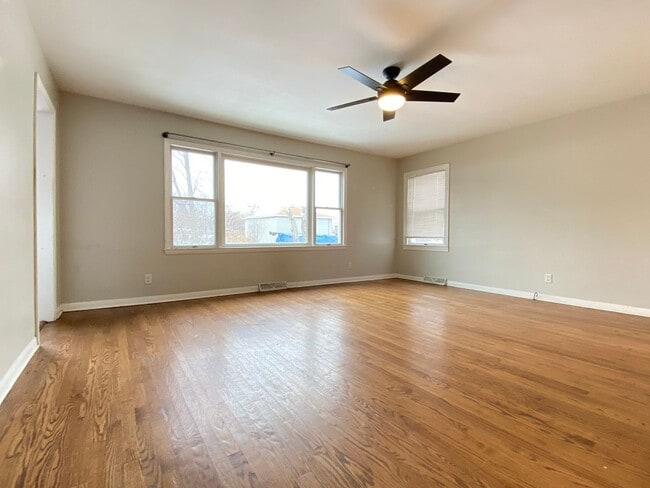 Foto del edificio - 3 Bedroom In Highland, IN