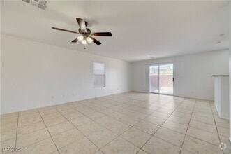 Building Photo - 9252 Valley Ranch Ave