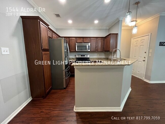 Building Photo - 1544 Aldra Dr