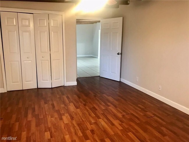 Building Photo - 3 br, 2 bath House - 7804 Shalimar St