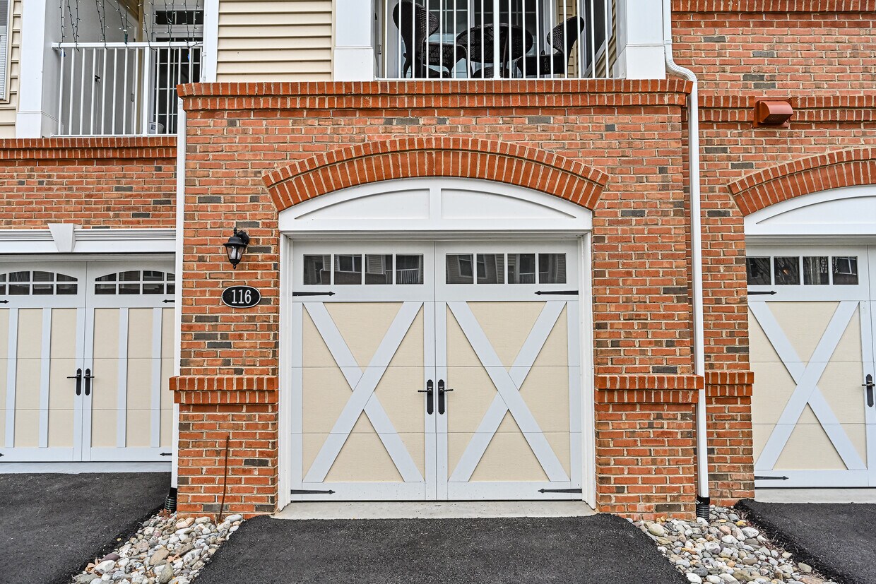 23230 Milltown Knoll Sq Unit 116, Ashburn, VA 20148 Condo for Rent in Ashburn, VA