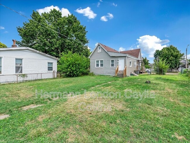 Building Photo - 4155 Schiller Pl
