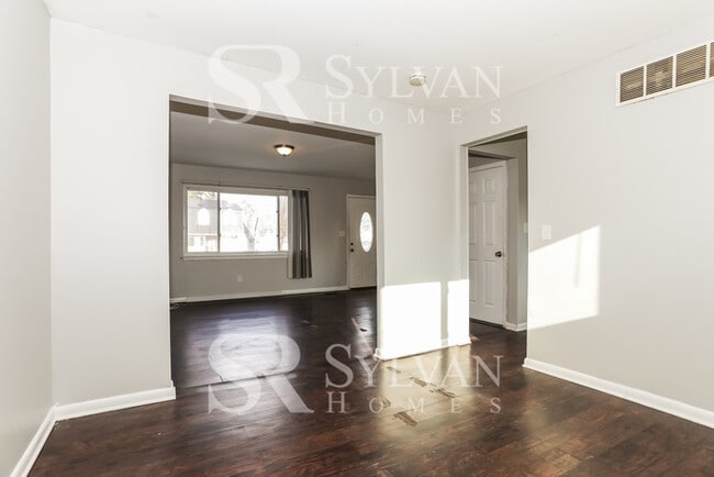 Building Photo - Living where You Love is Good for your Heart!