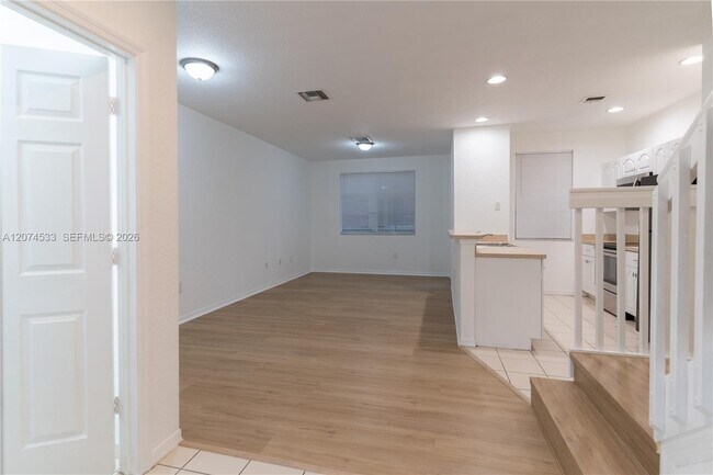 Foto del edificio - 6061 SW 19th Ct