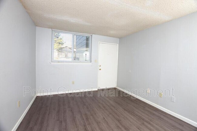Foto del edificio - 1226 S Longfellow Cir