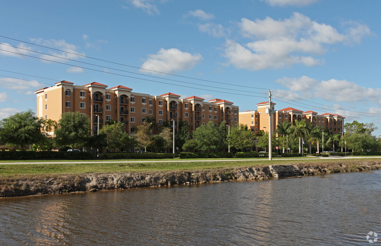 Golfview Apartments Sunrise Fl