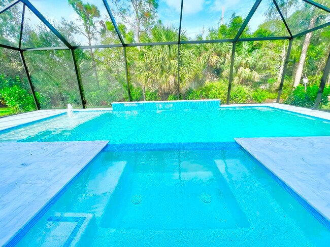 Foto del edificio - 12667 Biscayne Ct
