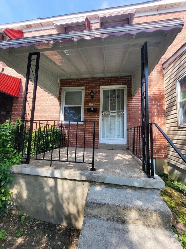 Building Photo - 3033 Seamon Ave