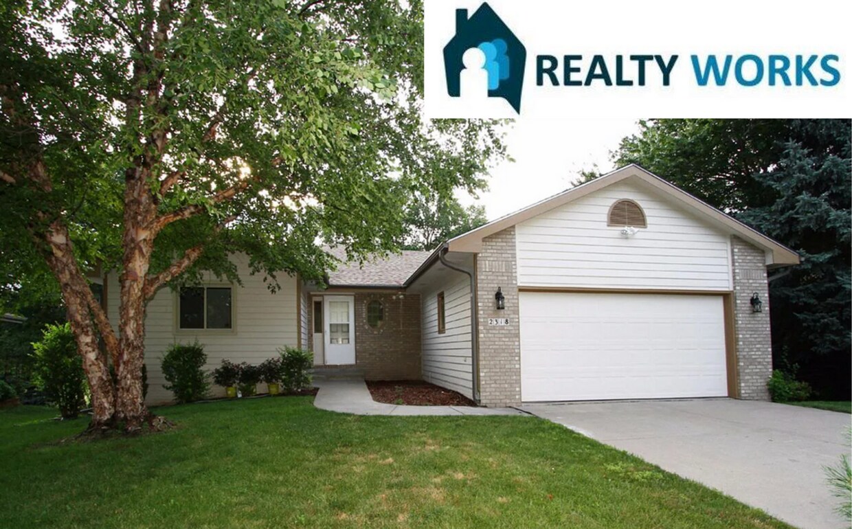 Foto principal - Huge 4 Bed Home!