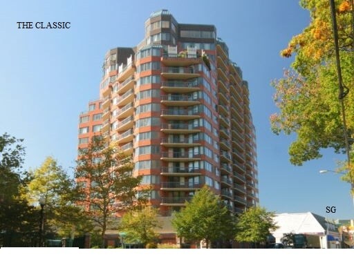 Otro - 25 Forest St