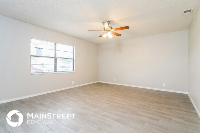 Building Photo - 4440 Olympic Dr
