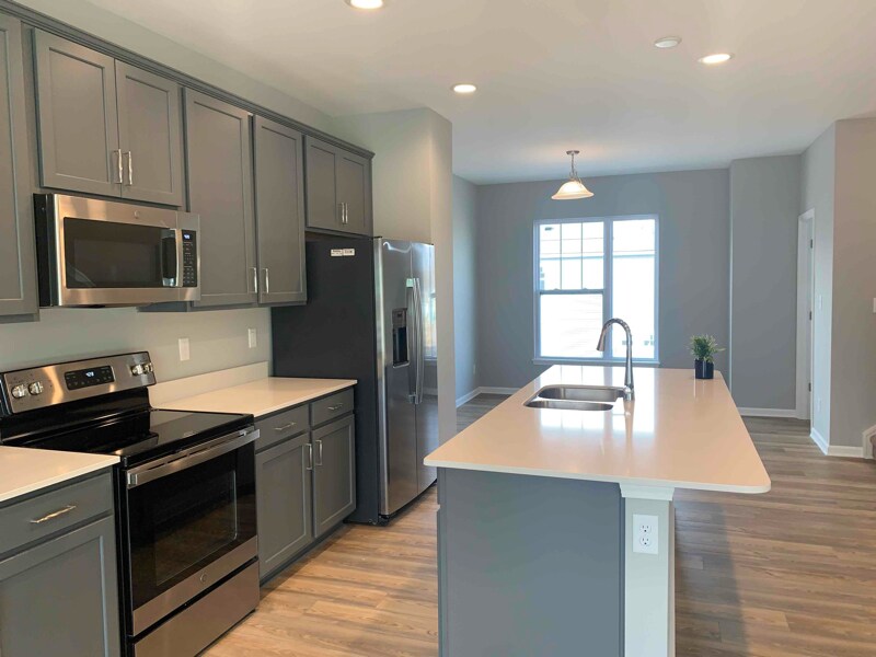 Foto principal - 3105 Bolton Square Blvd