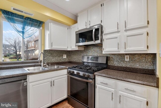 Building Photo - 11903 Tarragon Rd