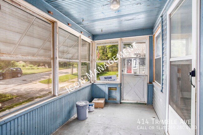 Foto del edificio - 414 Trimble Ave