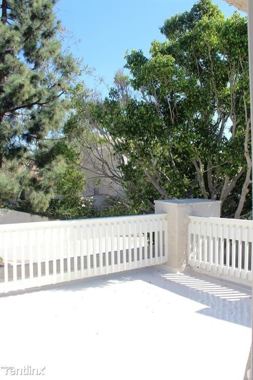 Building Photo - 4 br, 3 bath House - 610 Tree Top Ln