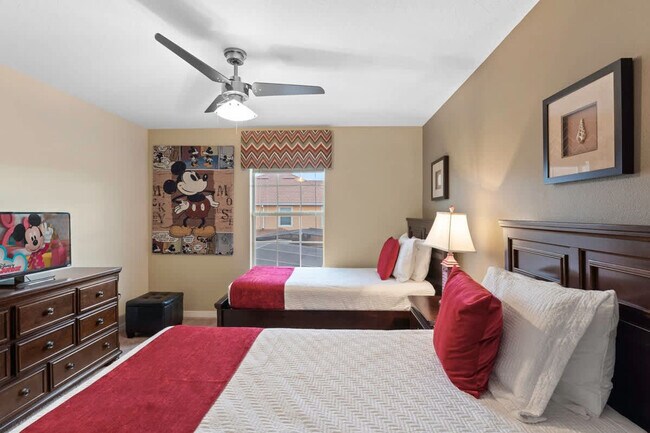 Foto del edificio - 8978 Majesty Palm Rd