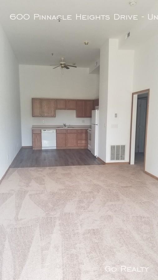 Building Photo - 1 bedroom in Morgantown WV 26508