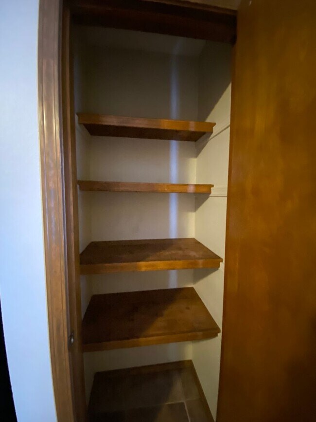 Foto del edificio - 2 bedroom 1.5 bath Townhome in a great location!